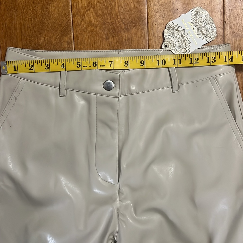 Altar’d State Women’s Cream Cargo Faux Leather Pants Size M Grunge Edgy Casual - Picture 7 of 11
